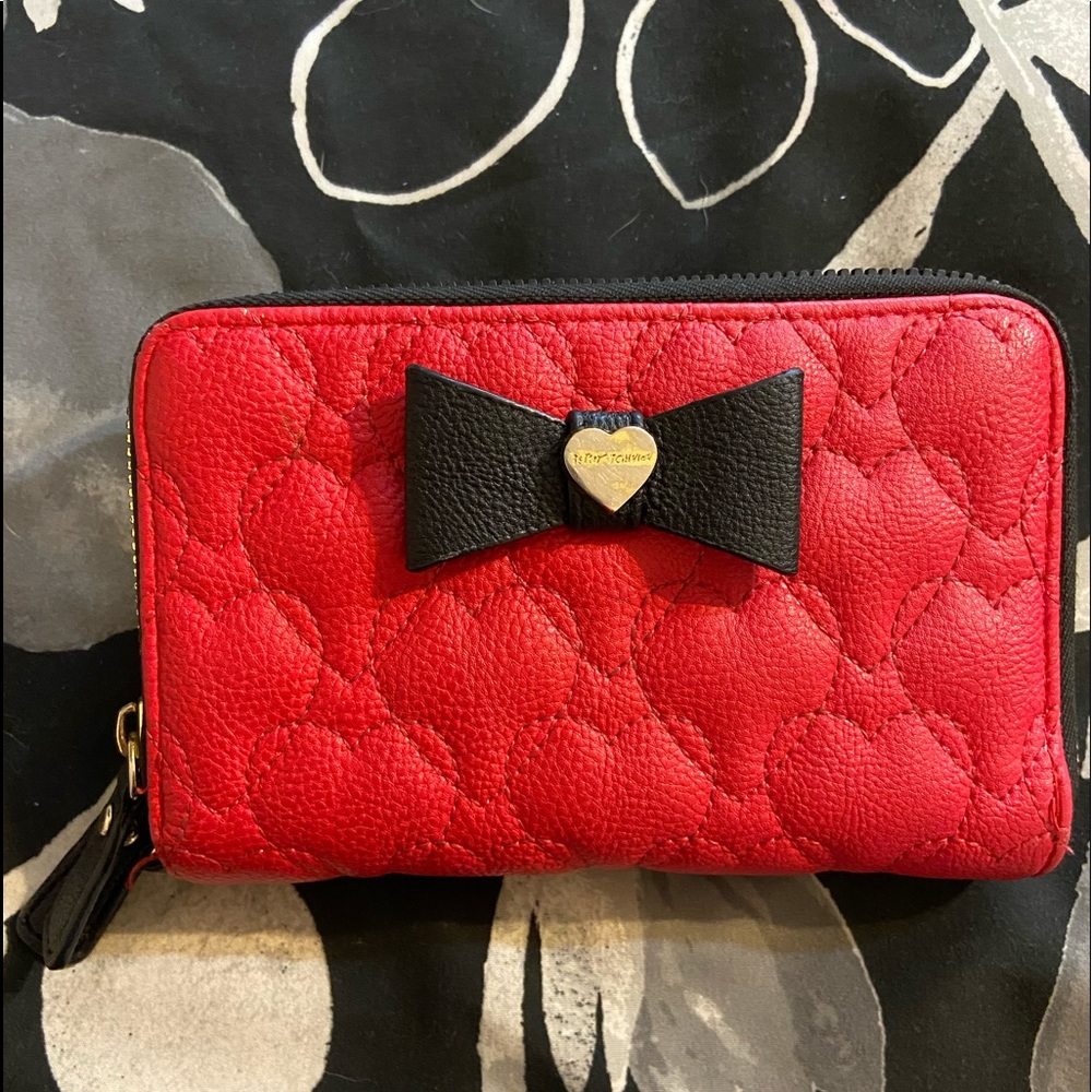 Betsy Johnson Red and Black Wallet Wrislet